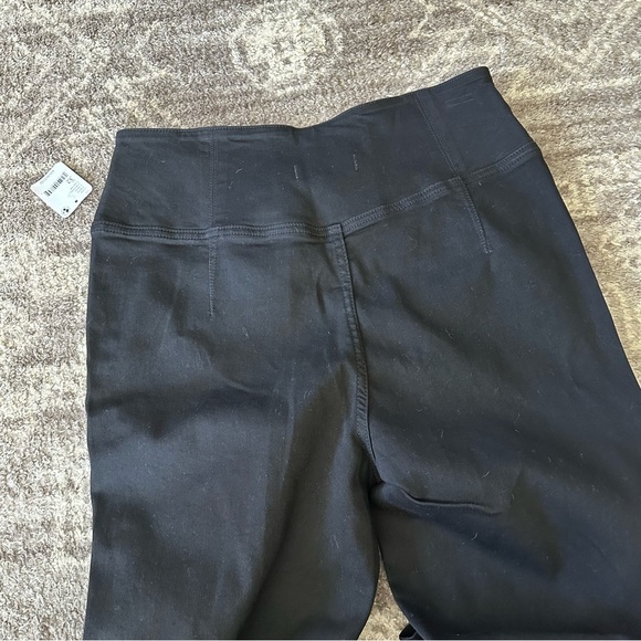 NWT Free People Venice Beach Flare Jeans High Rise Black Wash 32 - Picture 10 of 11